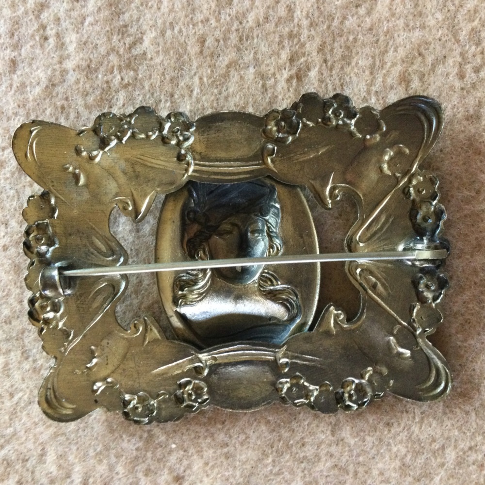 Unique Vintage Rectangular Brooch - image 4